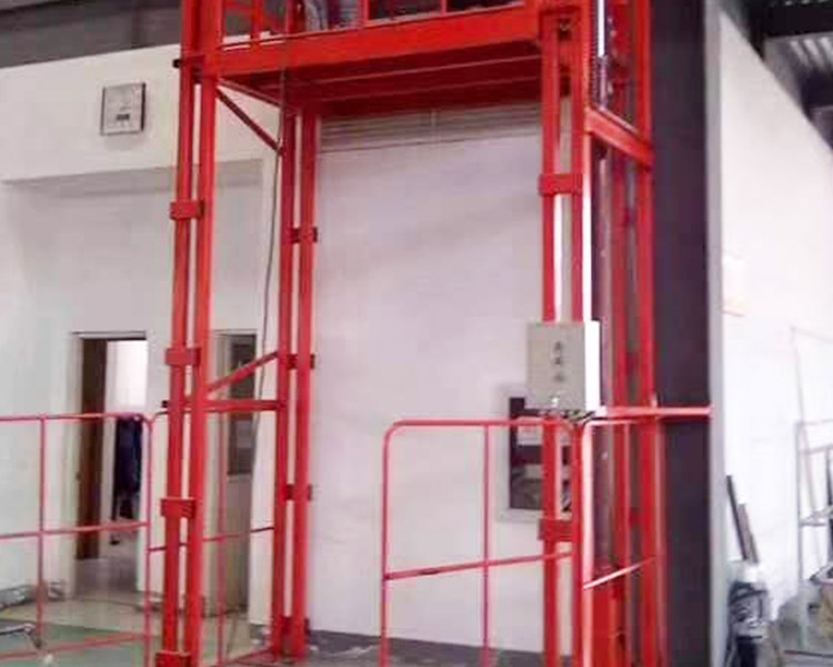 长沙安装液压式升降货梯生产厂家
